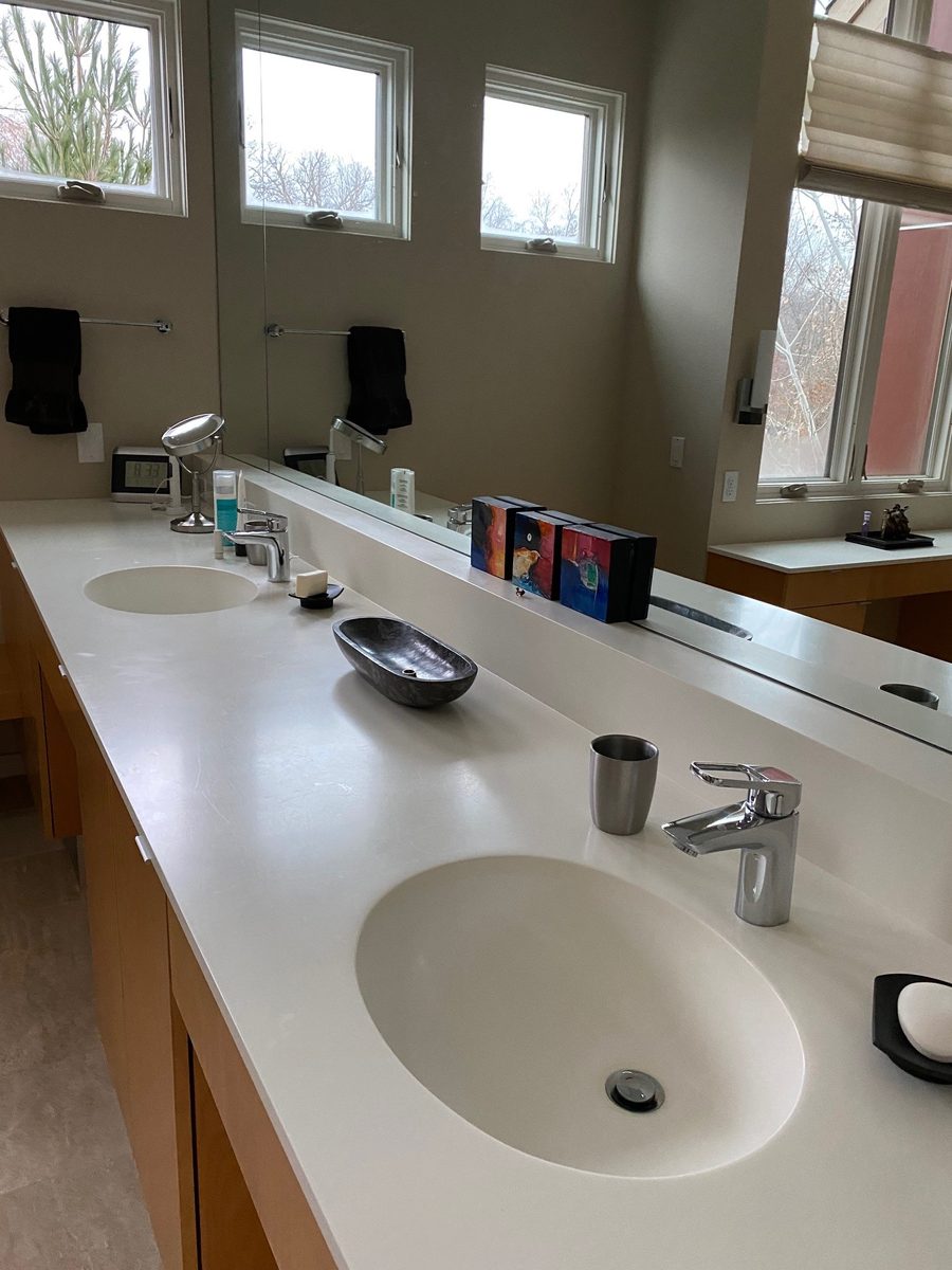 Minnetonka Bath - Before Vanity Detail